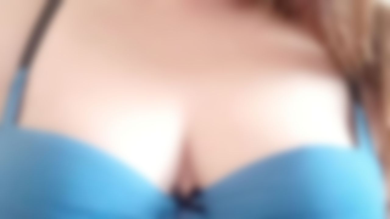 sxylit : Look at my eyes 👀 and tits while sitting on your lap sitting on your hard dick.. fucking you like a whore😋👅👄
#fuckhard
#bitchsexytits
#sexybody
#cumhard
#deepfuck