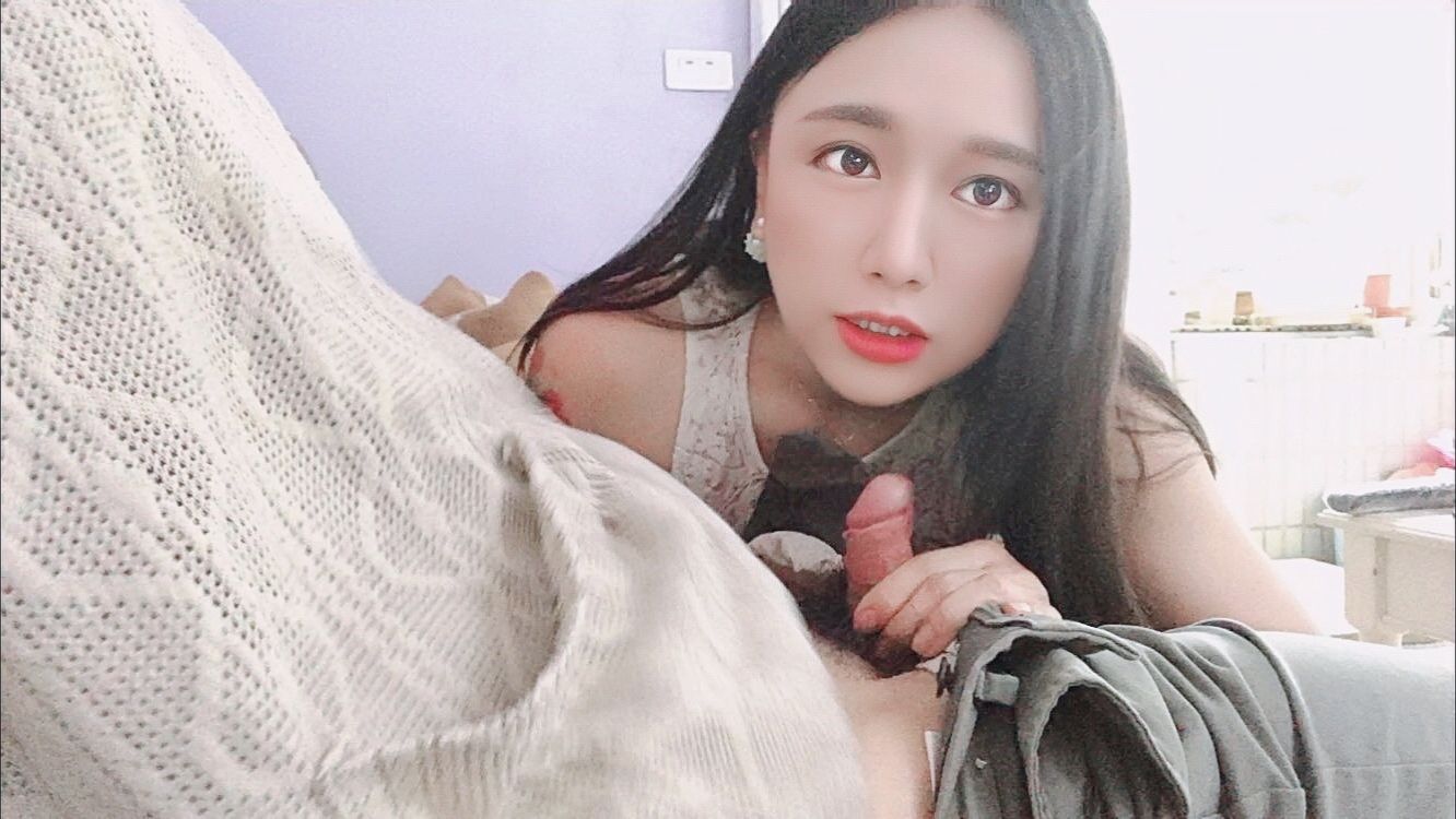  : 幻想和女神共度浪漫的一天！處男粉絲狂射2發！