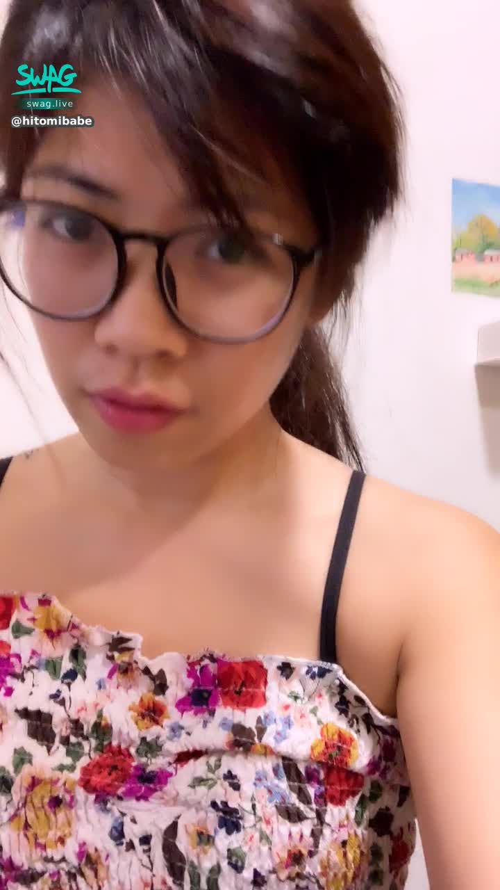 hitomibabe : 露臉露胸