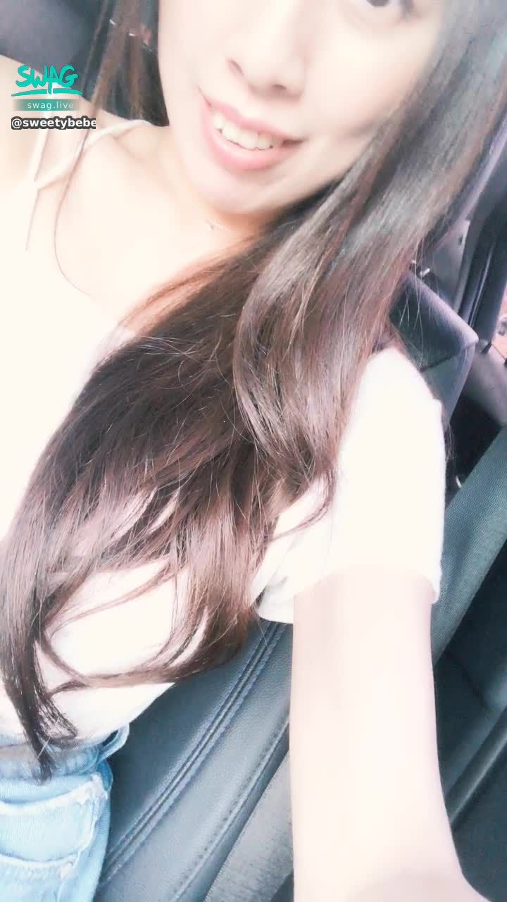 s********e : 露臉❤️約會穿搭❤️
你的專屬甜笑🍭
你的專屬一日女友
想帶我去哪裡呀～～
