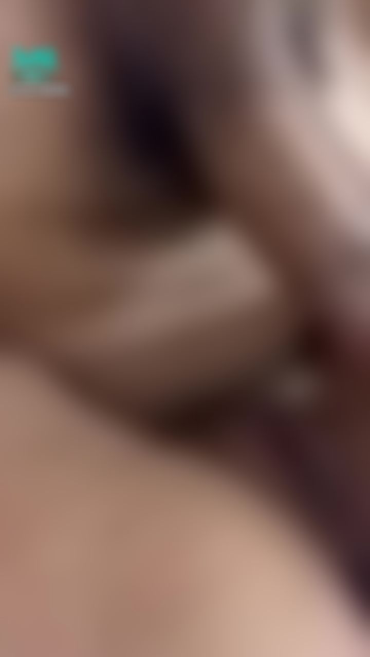 wannababy : 1080p超清楚肉棒無套進出穴穴 這時候好希望屁眼也插著一支..
