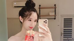 s*****a : 好久不見的學長~怎麼內射人家啦~~