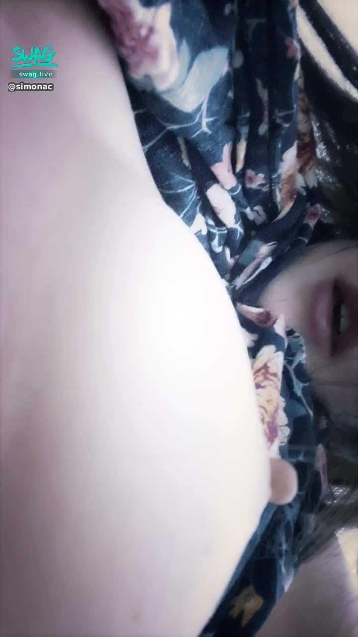  : 殘寶貝用乳頭道晚安/goodnight daddy