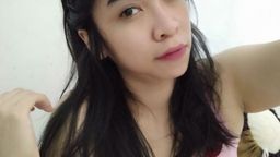 mickymochi : she's trying to tease u ๐๐