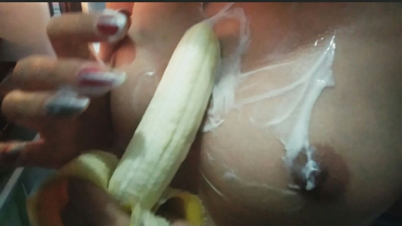 n**********s : AIKO AZUMI BANANA BLOWJOB