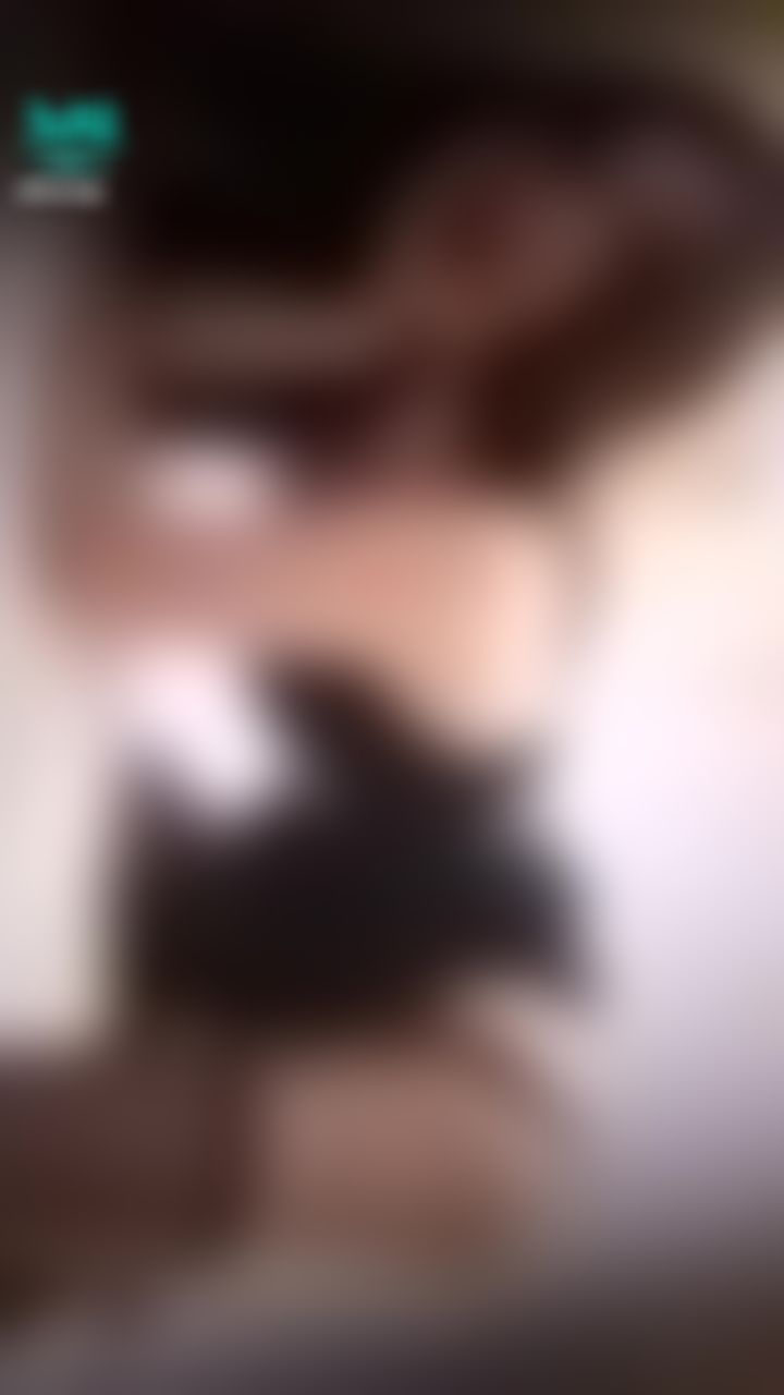funnyg : 慰慰No1
https://go.swag.live/2r8FpjKsMpDxaoE49

白襯衫、吊帶襪和黑跟鞋的誘惑 
🉑️🉑️拿著小章魚和Sona⋯
一個玩乳頭，一個玩荳荳⋯
雙重玩到高潮♥️

來聽我的浪叫...

#解7片截圖送🆕大尺私藏💕💕