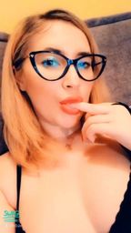 k*****e : Follow me and watch my videos guys ❤️😘
