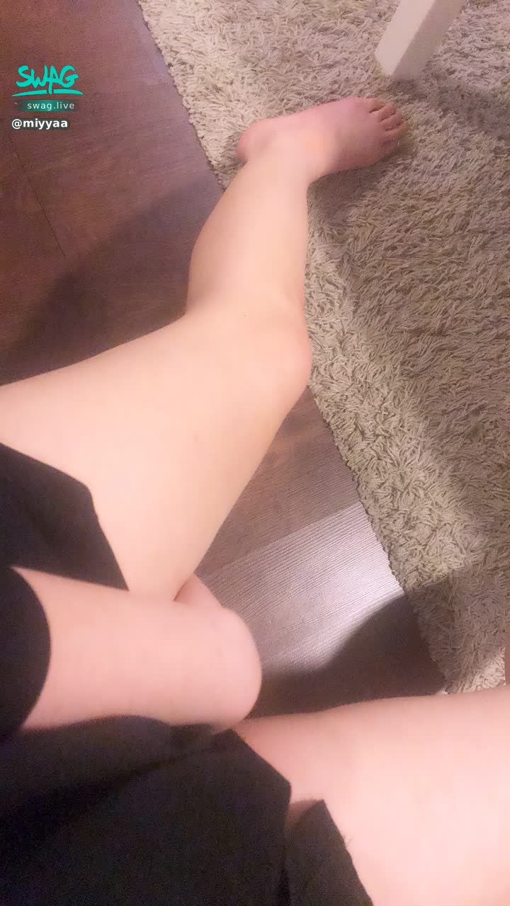  : 好寂寞~ 小哥哥你呢？