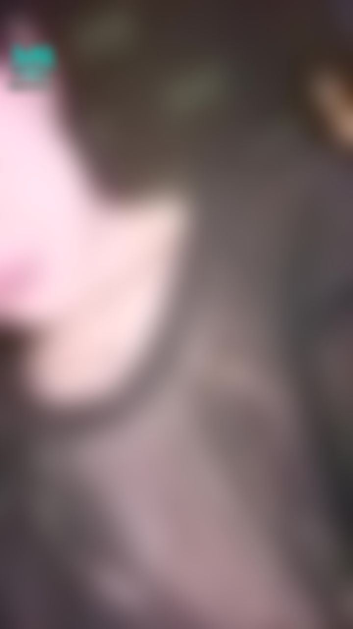 c******a : 寶貝們今天提早下播啦😅😅
有點體力透支快睡著了😂今天有在直播間送我禮物的哥哥記得私訊我拿福利唷💕💕💕