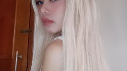 clarakimochi : tidying up the wardrobe, and found a skin that makes me really horny ๐