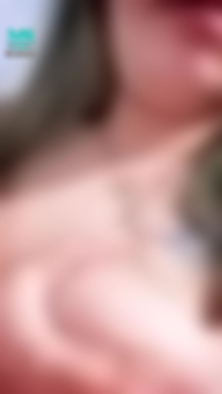  : 最近胸部好漲
有人可以幫我揉揉嗎