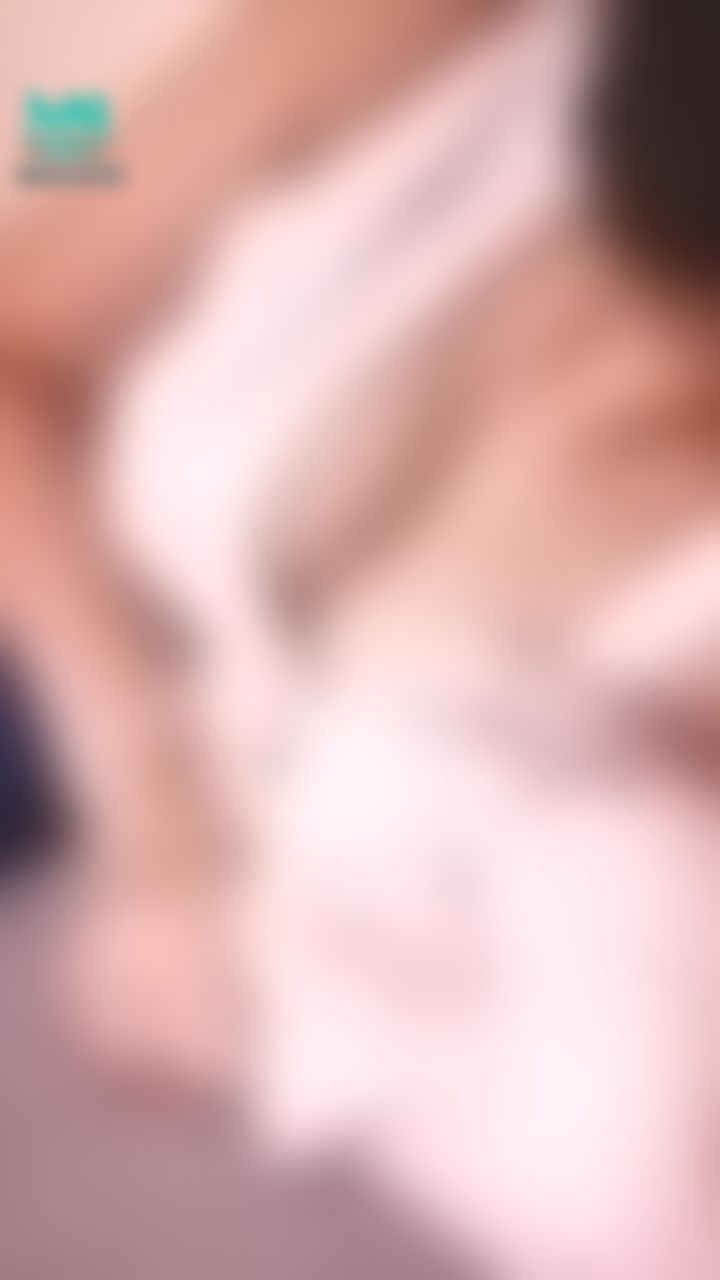  : 😈😍剛起床...會想壞壞嗎💦💦🥰