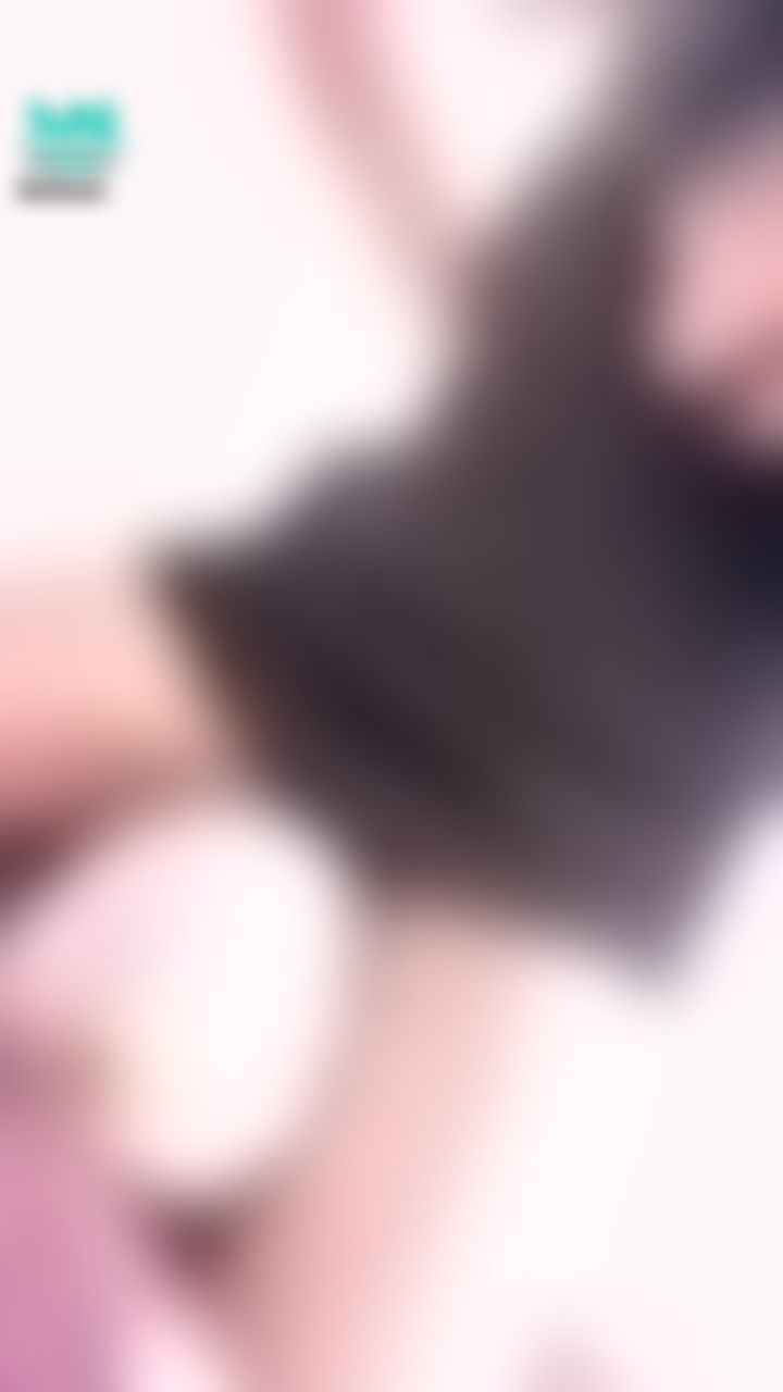 miyyaa : 可怜的它🙈 哥哥要跟它换位吗？😝😝😝