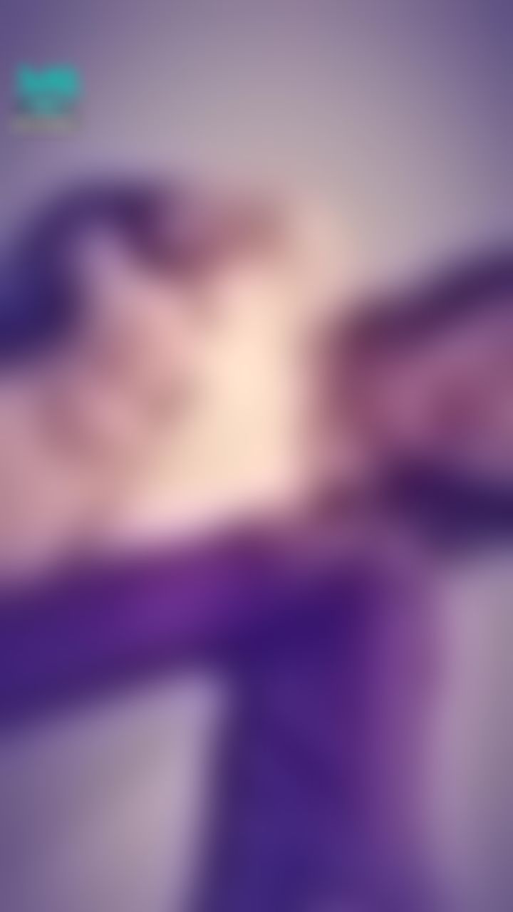 ninibaby : 沒穿內衣❤️❤️滿秒給你看最美一線鮑🥰