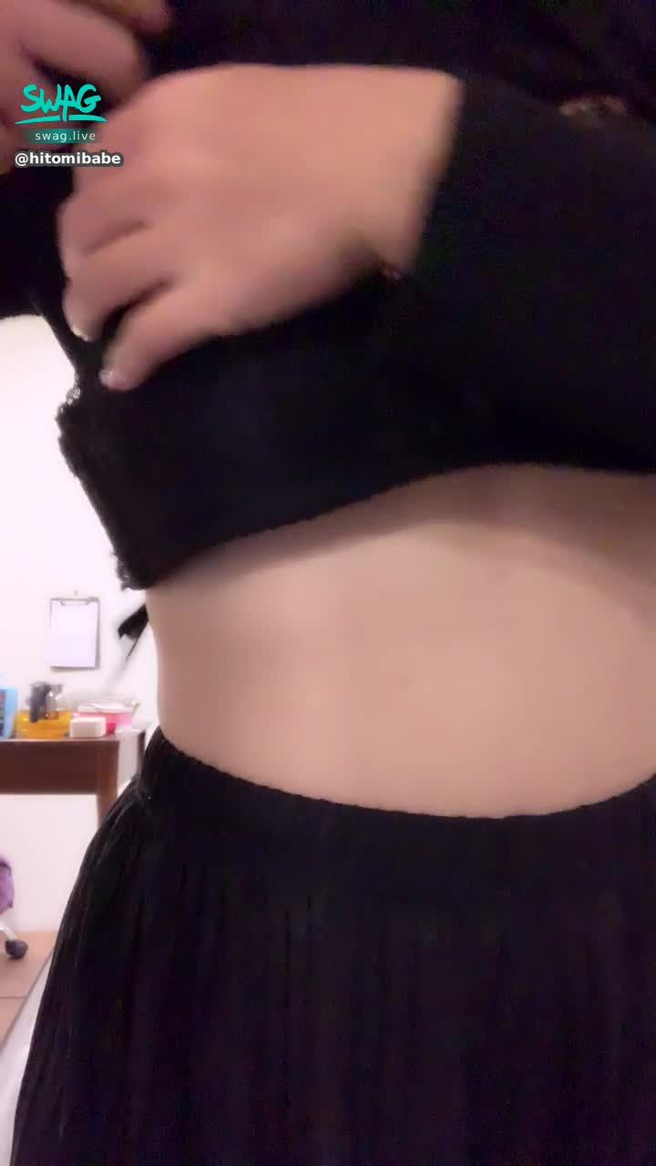 hitomibabe : 玩奶