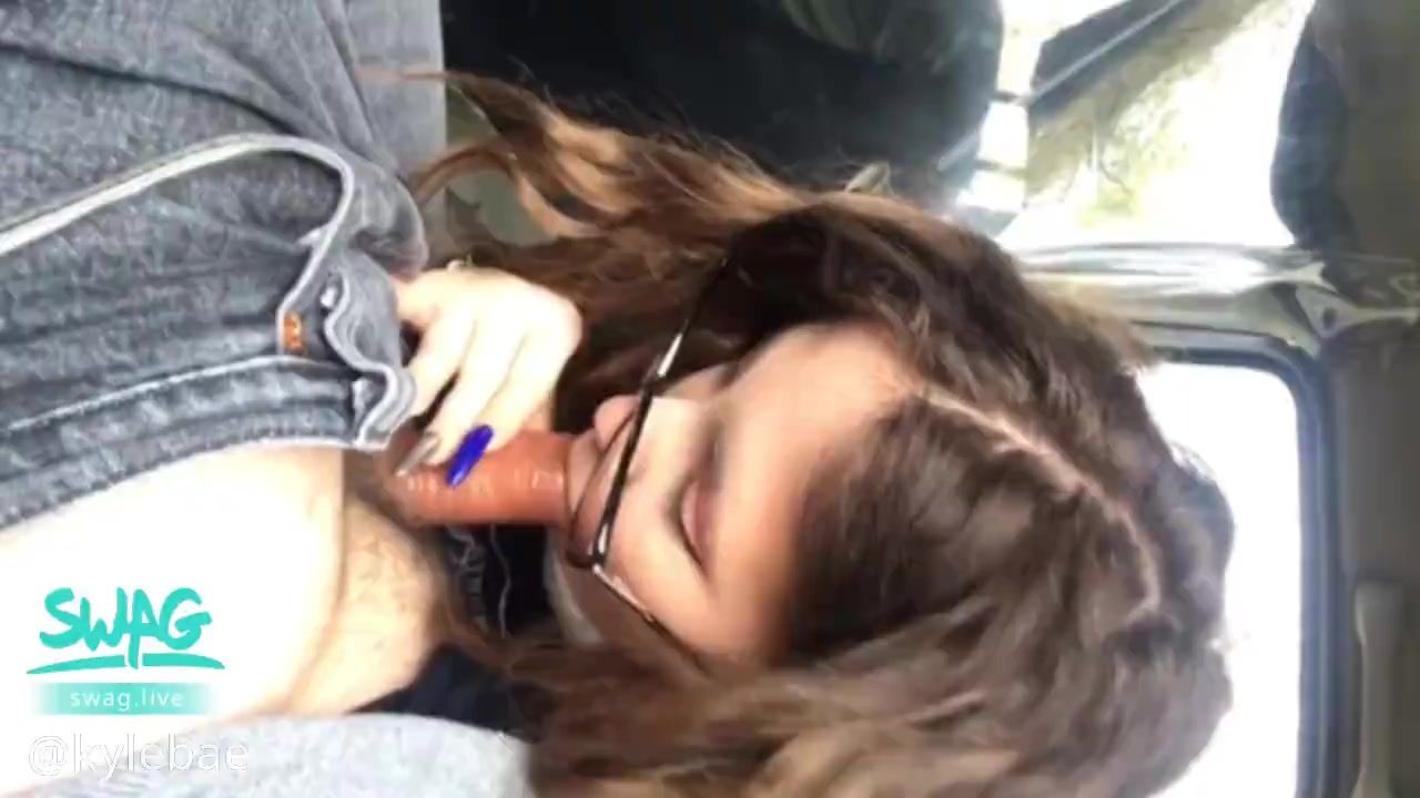 k*****e : Wild sex with a stranger in the uber💦🔥