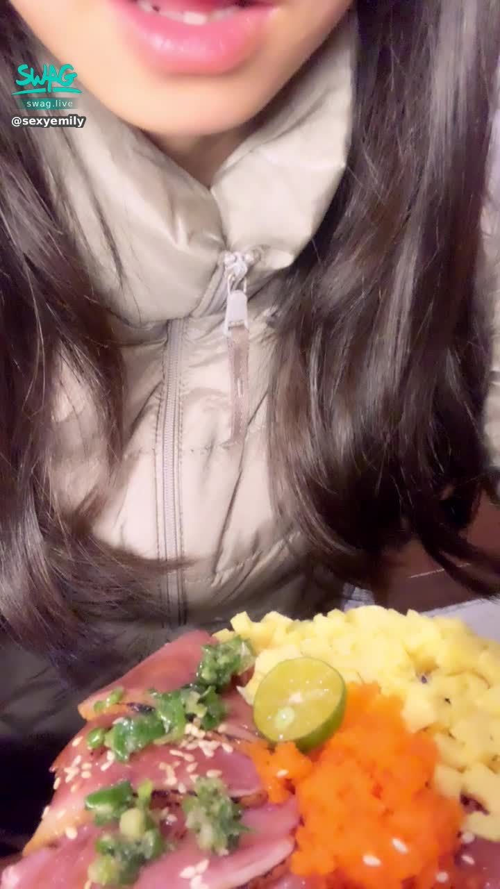  : 晚餐時間到了👍👍👍