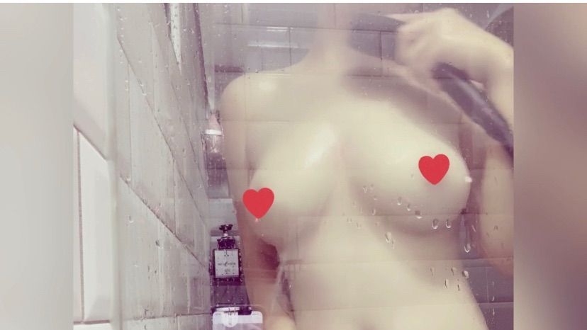 pancy : 💗 CC show face three o'clock into the mirror bath + big breast maintenance full record