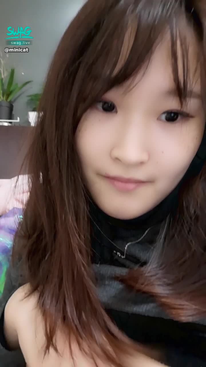  : 11：00直播洗澡哦～