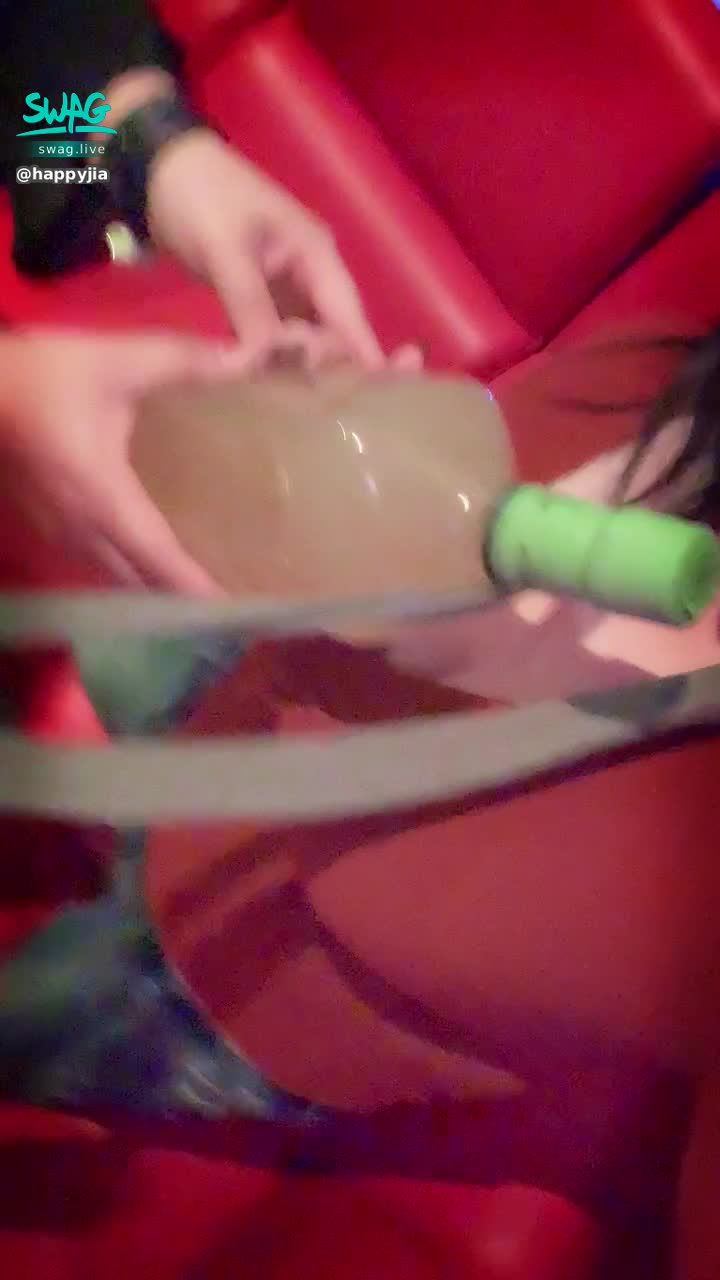  : #露全臉被小葛葛挑逗
#小葛葛挑逗到人家好興奮