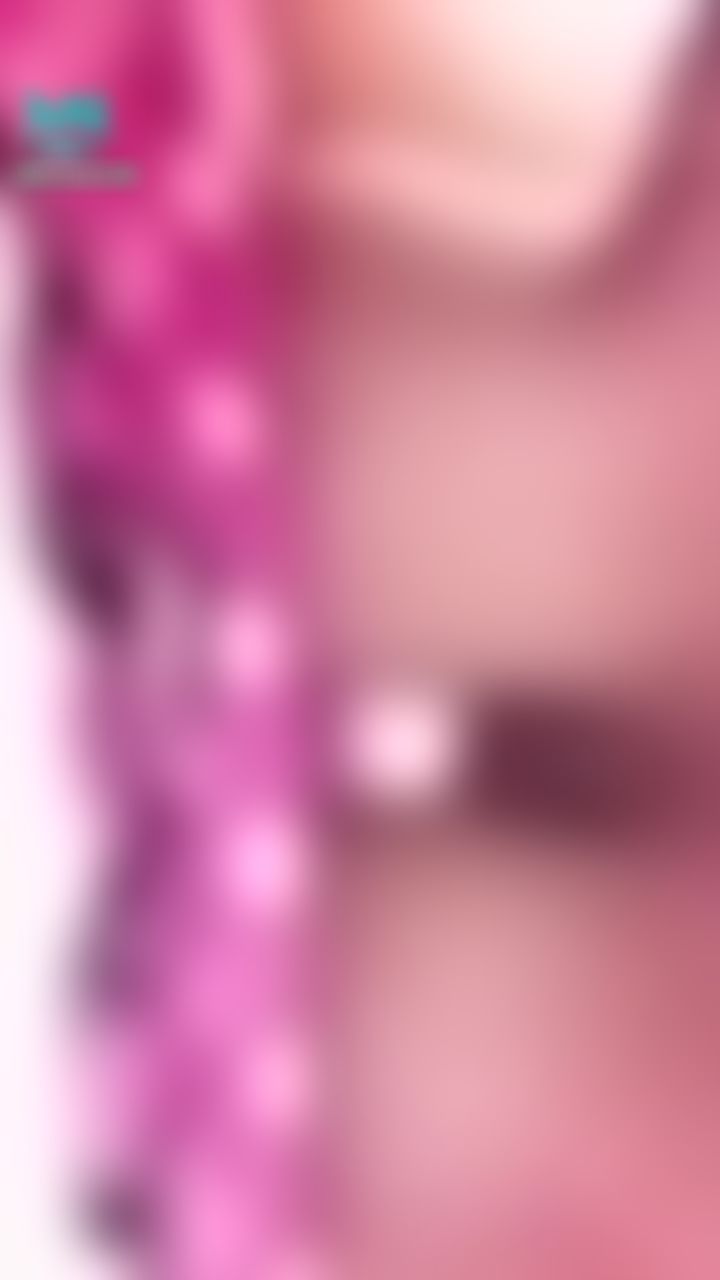  : 摩擦頭頭🥴🤫

-

歡迎私訊許願想看什麼樣的限時動態，或是來跟我討論親愛的專屬的小短片或是照片來解鎖更多光子的秘密呦😘（🈲️露臉）

哼哼〜想不到能夠訂製什麼專屬的照片或小短片嗎？放心放心，我都幫你想好啦！🎉

想要光子在自己的胸部上寫上你的名字，讓我成為你專屬的寶貝嗎？或是想讓我在影片裡對你說什麼令人害羞，心跳加速的話嗎？

👉單純想私訊文愛，或是私訊送禮物，讓我用語音跟你聊天也都是可以的哦！🔞如果還有其他想法，也都歡迎私訊跟我討論呦〜🥰

無論是想許願或是訂製專屬的照片影片，我都在線上等著你來跟我討論聊聊～喜歡的話，希望大家也能送點小禮物給光子呦！😘❤️（可依照禮物價錢給予相對應尺度的照片或影片哦😉）