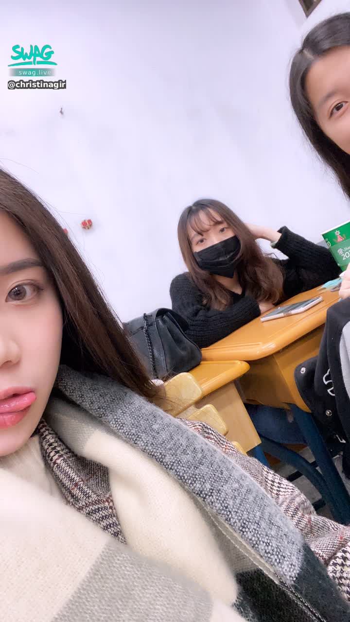  : 我們學校都是妹子！🌸