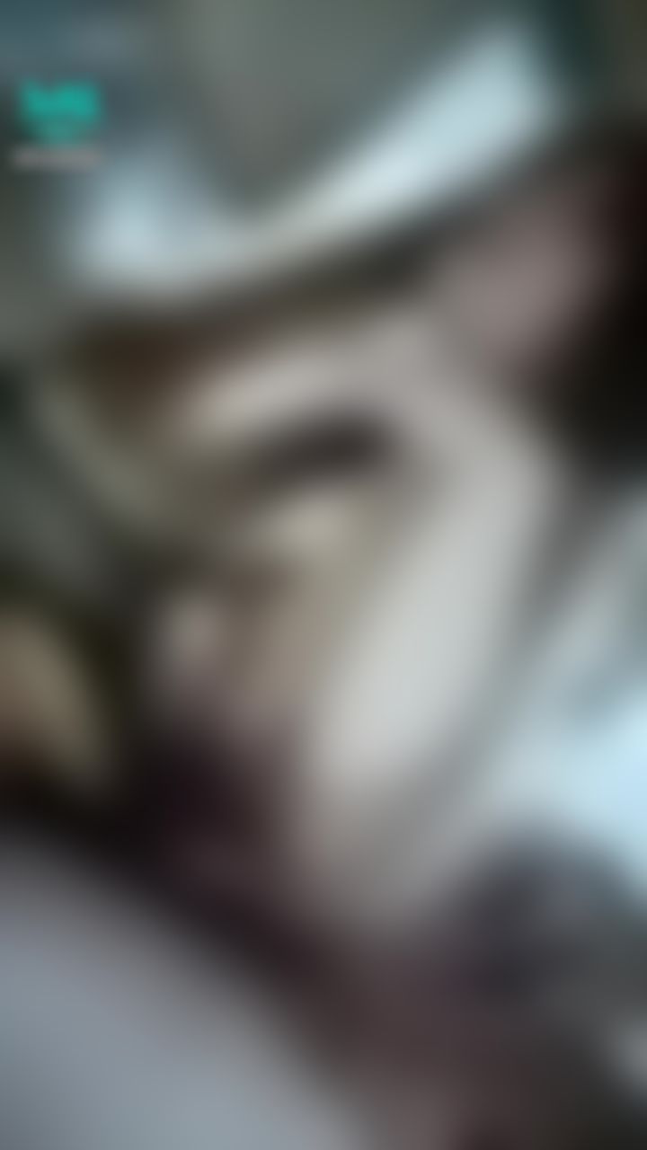  : 💥知名美式賣場停車場就⋯🔞大膽❗️臉奶同框直接對著窗邊狂幹 好晃好晃的巨乳！隔壁車上有人的話應該看的很清楚🤫🤫🤫
