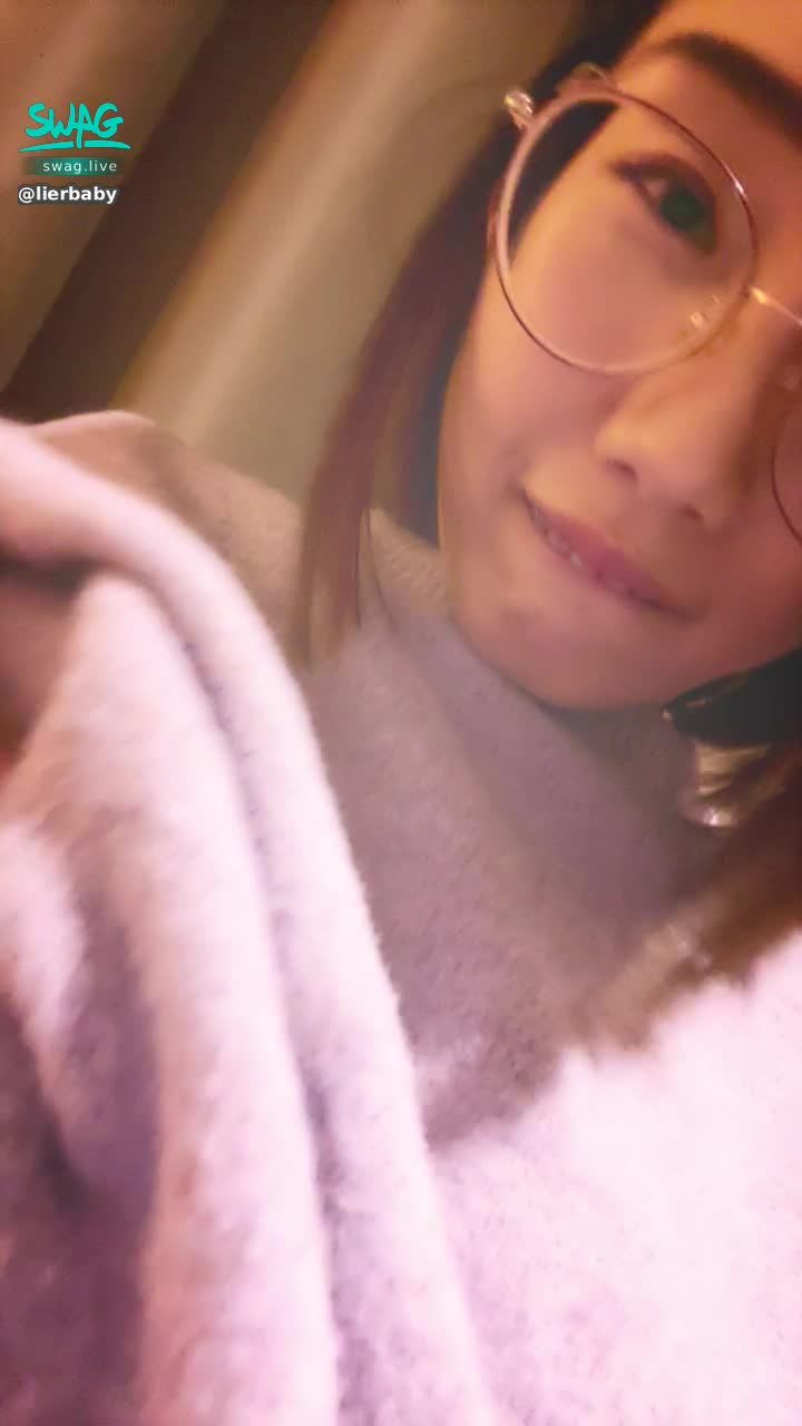 : 外面清純，裡面騷貨🤪