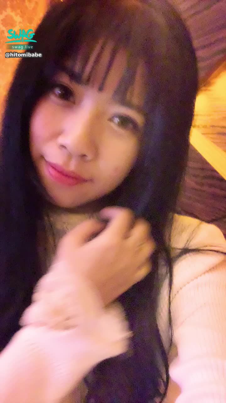 hitomibabe : 挑逗哥。我是小秘書
