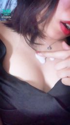 corababy : 🌊被射滿身🌊射在雪乳再被小騷貨一口一口吃掉😈😈意猶未盡⋯結束這回合👄會想看寶貝實戰嗎🙈私訊跟我說你最喜歡射哪裡🔞🔞🔞