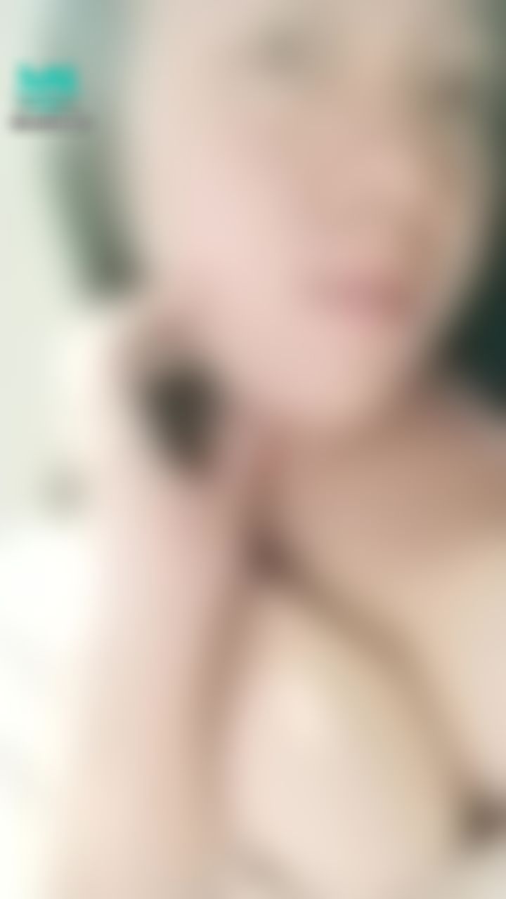  : 寶寶們有沒有什麼辦法可以幫Annie減掉雙下巴呀~~😭😭😭









......私訊我告訴你們一個小秘密😂😂😂