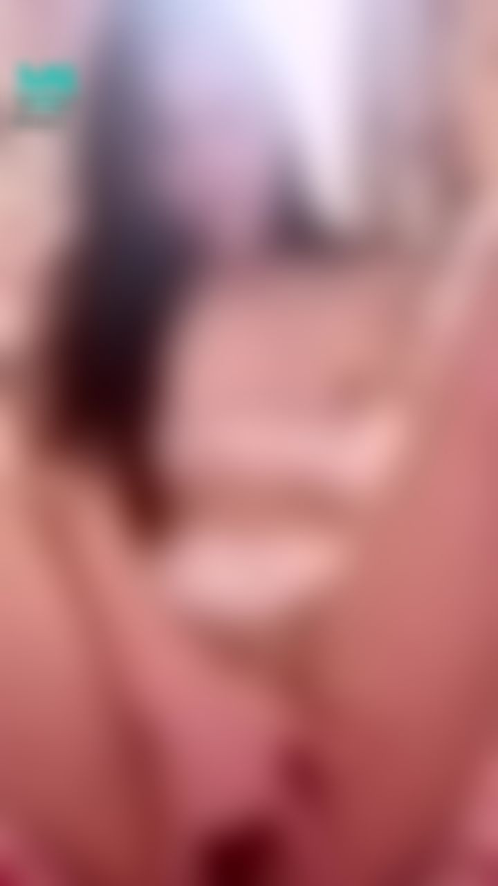 funnyg : 🏠偷偷在媽媽房間裏🙈想著家人都在⋯好刺激⋯好快就高潮了‼️💦💦💦