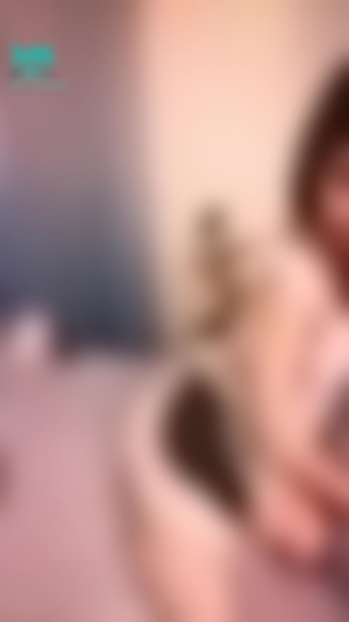  : 露臉❤️每天這樣等你回家好嗎😍一到家直接把小丁脫掉 等不及了啦...🔥
