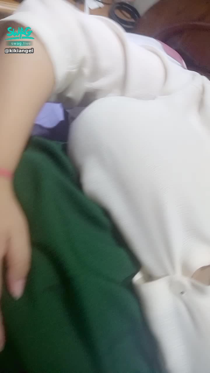 k*******l : 🎠office lady🎠近距離看慰慰👁️哥哥想不想射到小穴穴裡面呀~🤭