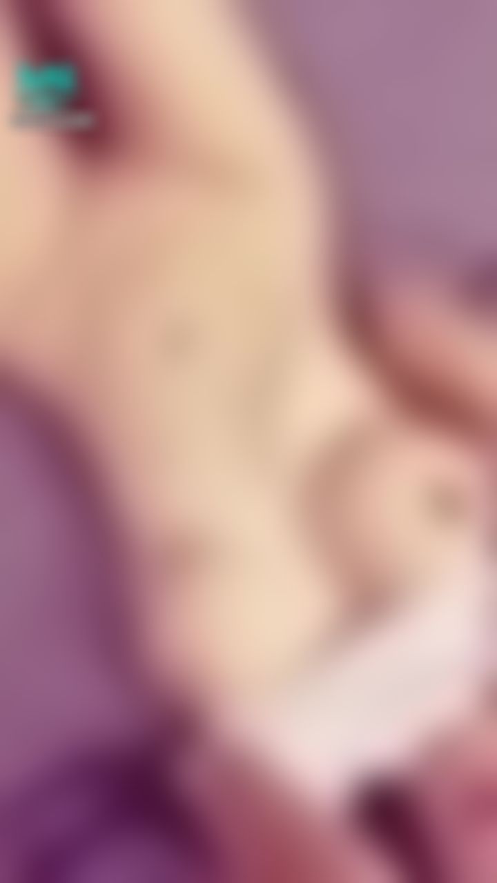 princessdolly : 有一邊的奶頭已經硬硬了耶😳😳縮成尖尖的～兩邊奶頭放在一起對比差異好大好色⁄(⁄ ⁄ ⁄ω⁄ ⁄ ⁄)⁄