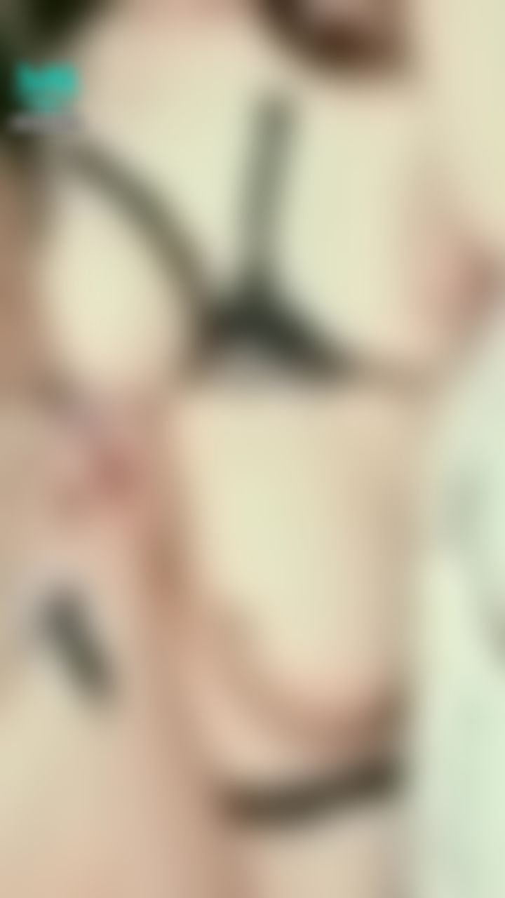 : 大奶夾上乳夾，一直欺負我