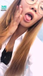 l******h : ❤️OLの極上誘惑系列❤️臉+點同框💋💋老闆讓我來升級成為你身邊最特別的小秘書嘛😏不斷撫摸老闆的肉棒 變好硬噢🍌🍌🔥