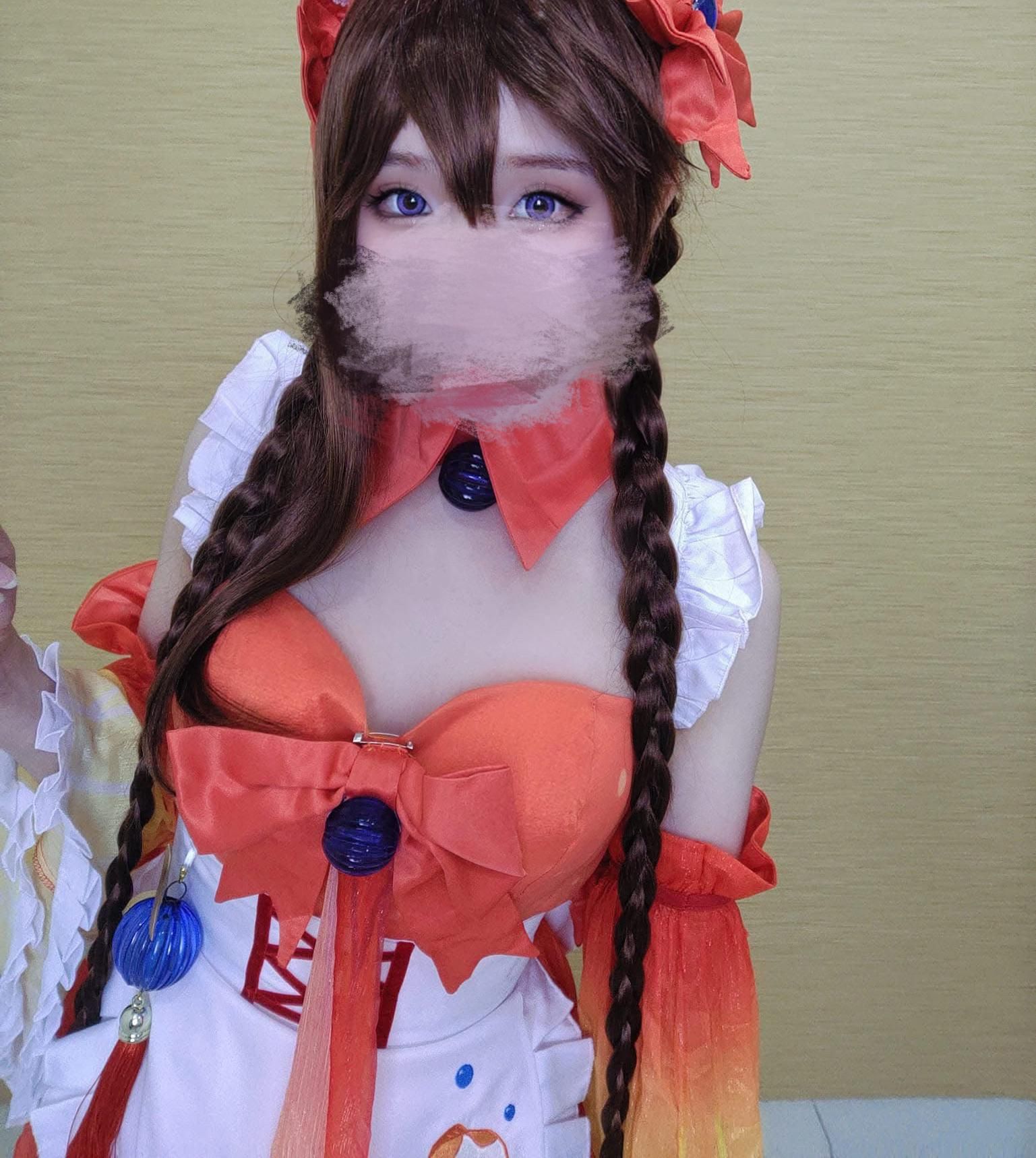 alyssajbebe : 裝成女仆自摸