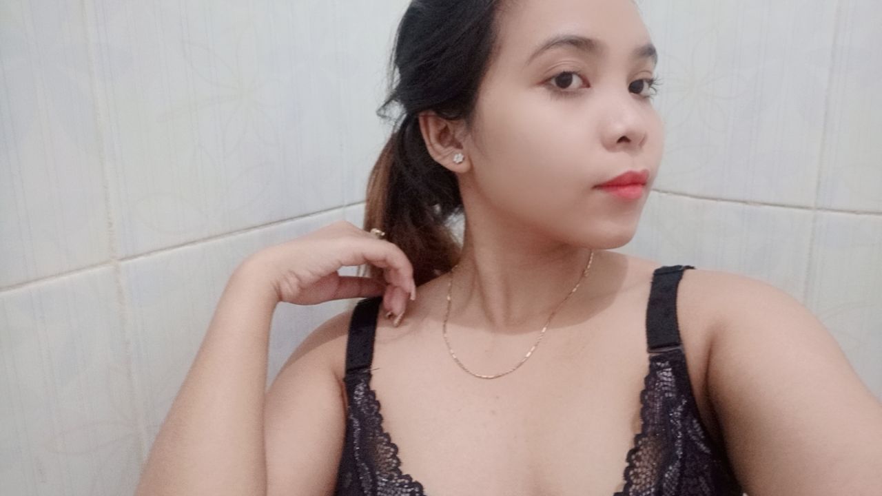 b*****a : shower show