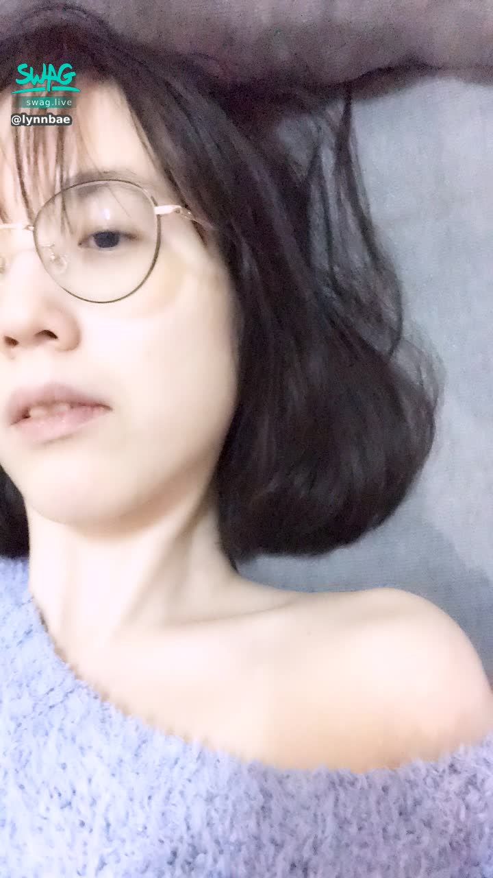  : 有一些些反應開直播 要嗎👉🏻👈🏻