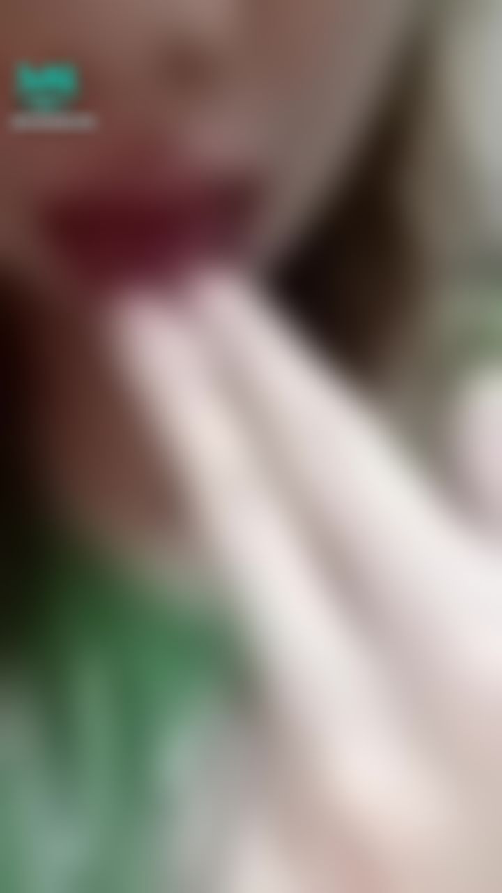  : 舔舔舔 👅👅