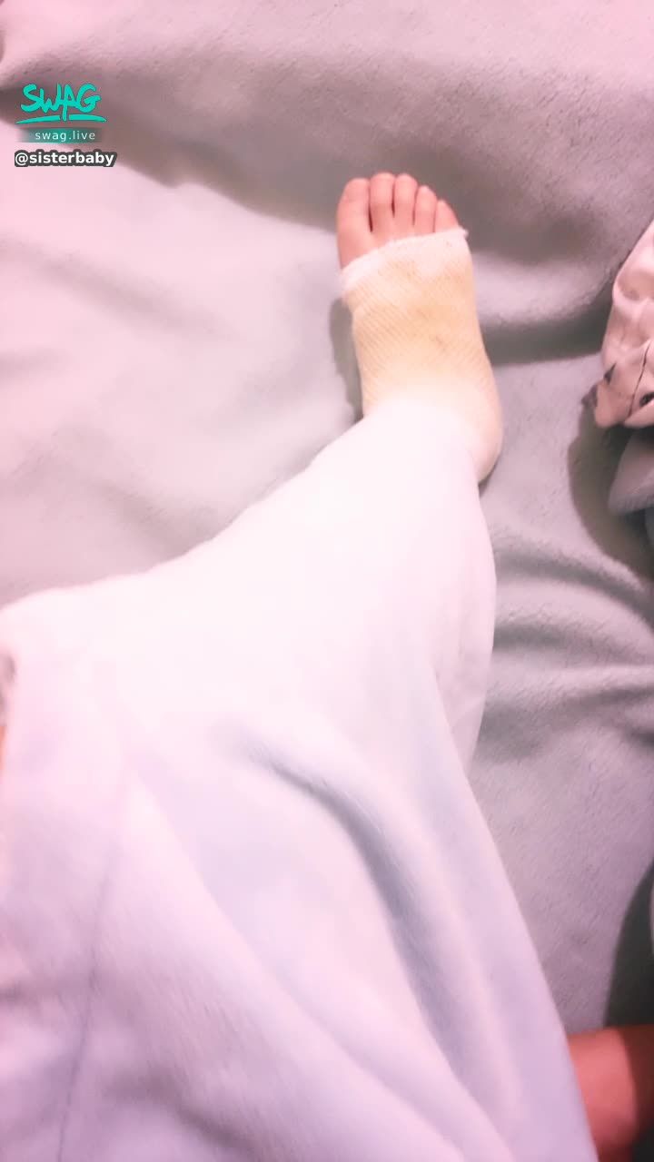  : 🤪🤪希望腳腳快快好～🥺🥺
😈我就可以好好的出去玩嘍🥰🥰🙈