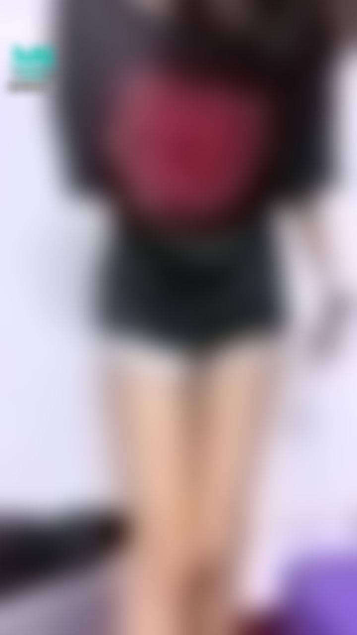 e*******e : 👗艾希的換裝秀👗
艾希收到了新衣服喔
一起看看適不適合艾希好嗎☺️