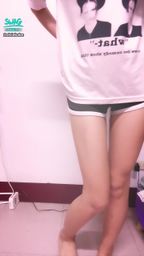 e*******e : 🌟艾希的小願望🌟
想到海邊 當然要穿美美的嘍☺️