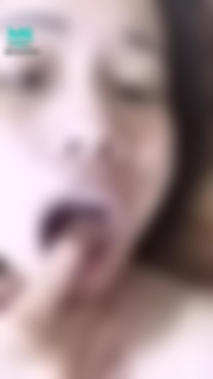 g******u : 🔞鹿鹿最喜歡吃光光哥哥的了❤️🙈兩次才一起喝完👅