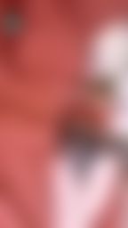 l*******r : 躺在床上懶懶的🐱今天穿透明的蕾絲內褲,這樣拉成小丁的樣子都看到小穴的形狀了💦
想被扯下來打屁屁🍆🍆🍆🍑