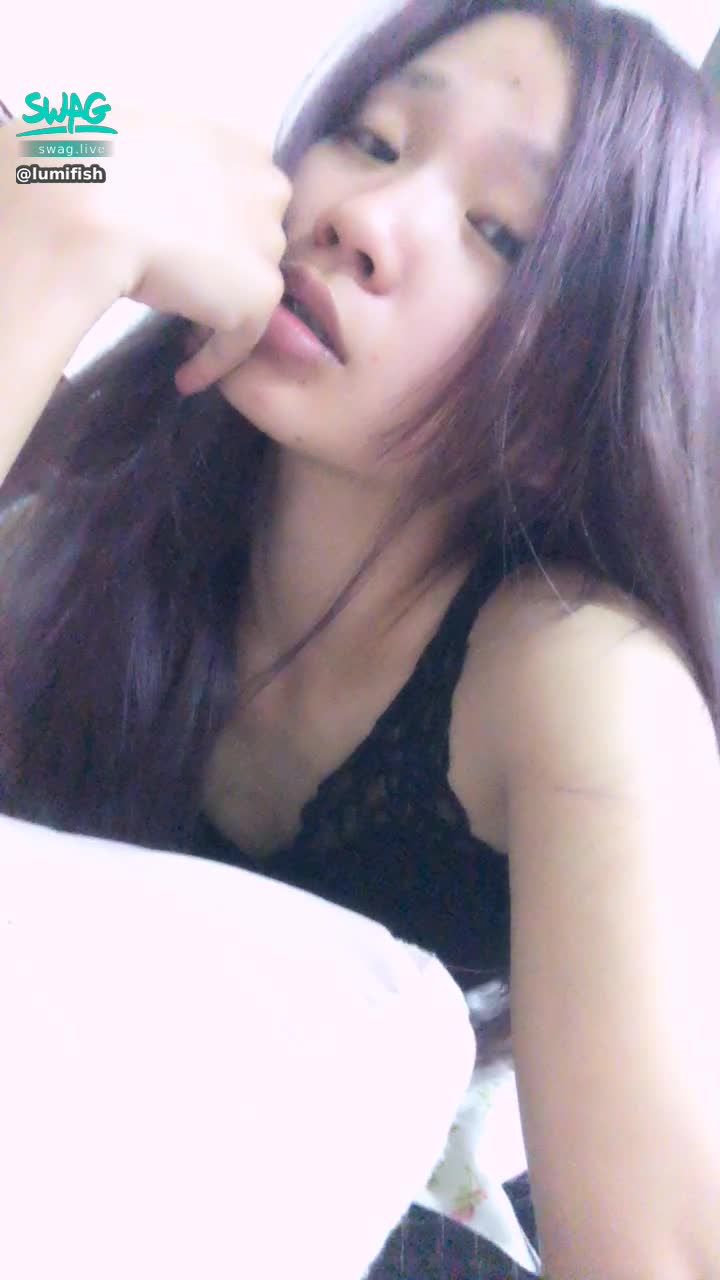  : ❤️紫髮小女孩❤️寶貝Lumi紫色頭髮看起來是不是更壞了呢？