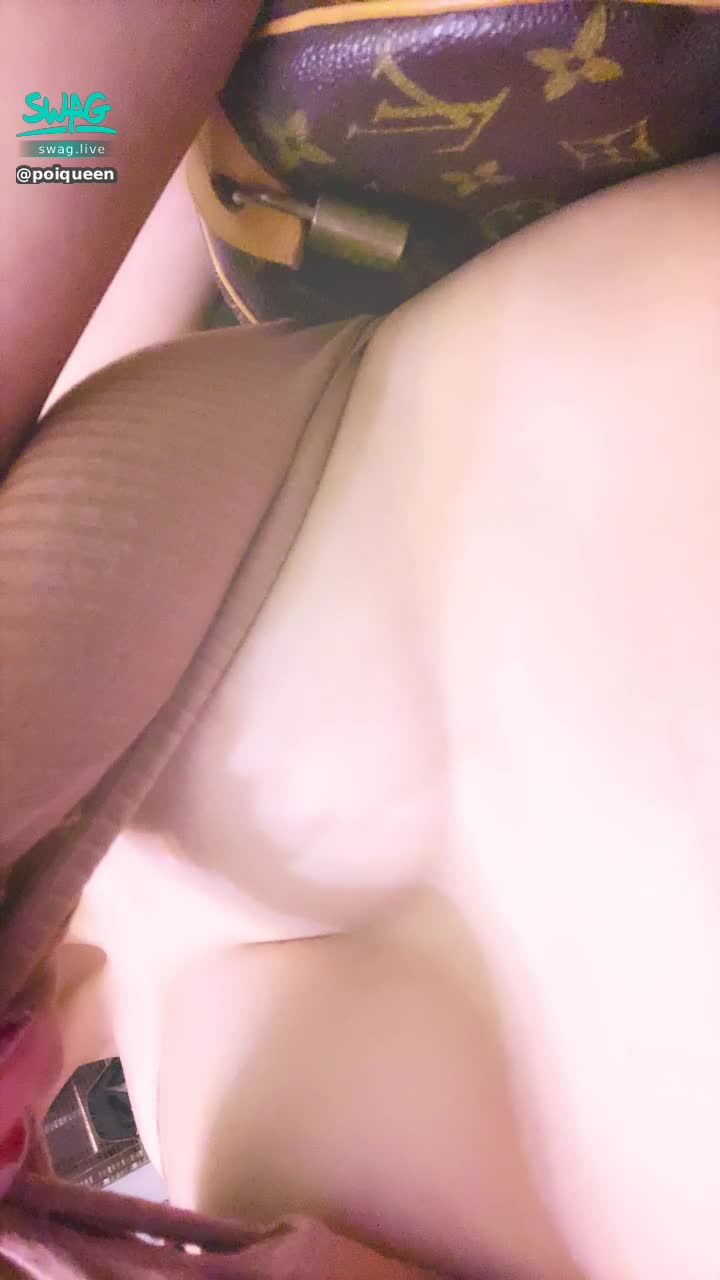 poiqueen : 套路是我學的
但撩你是認真的