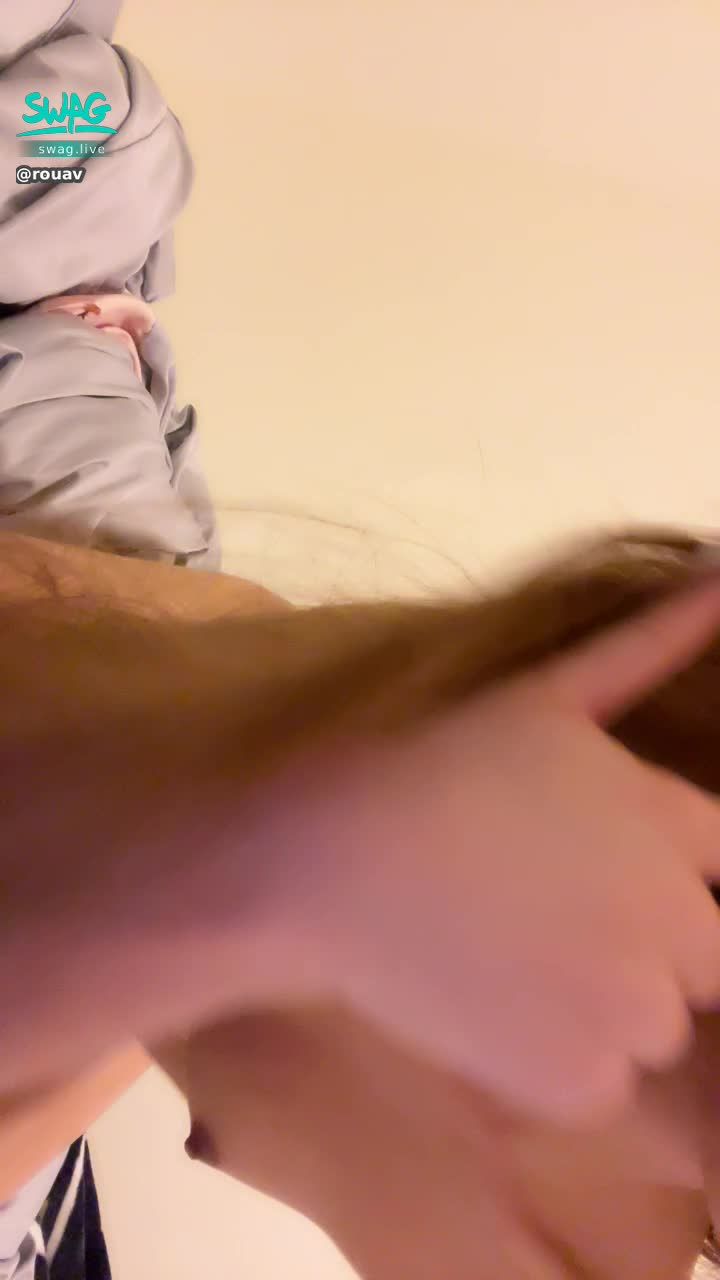 r***v : ❤️粉絲最愛❤️開聲音🔊衛生紙準備好，要噴了要噴了🐳🐳