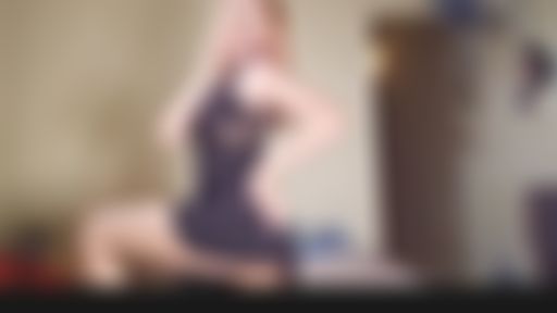 qinqinxia : horny dancing girl with black sexy dress💋💦